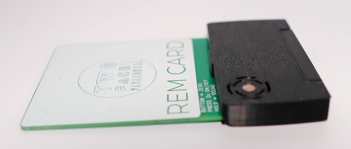 REM CARD the Credit-Card Sized REM Pod